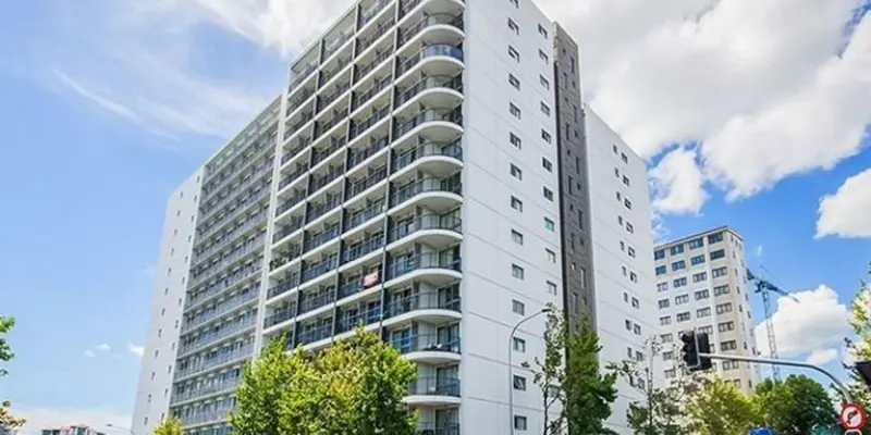 apartments-aura